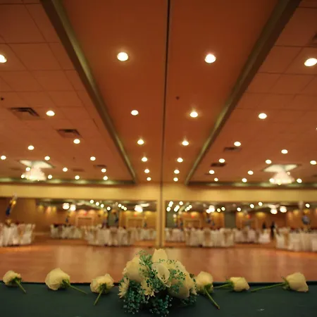 E Hotel Banquet & Conference Center 