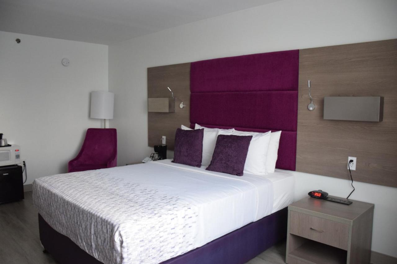 E Banquet & Conference Center Hotel 3*